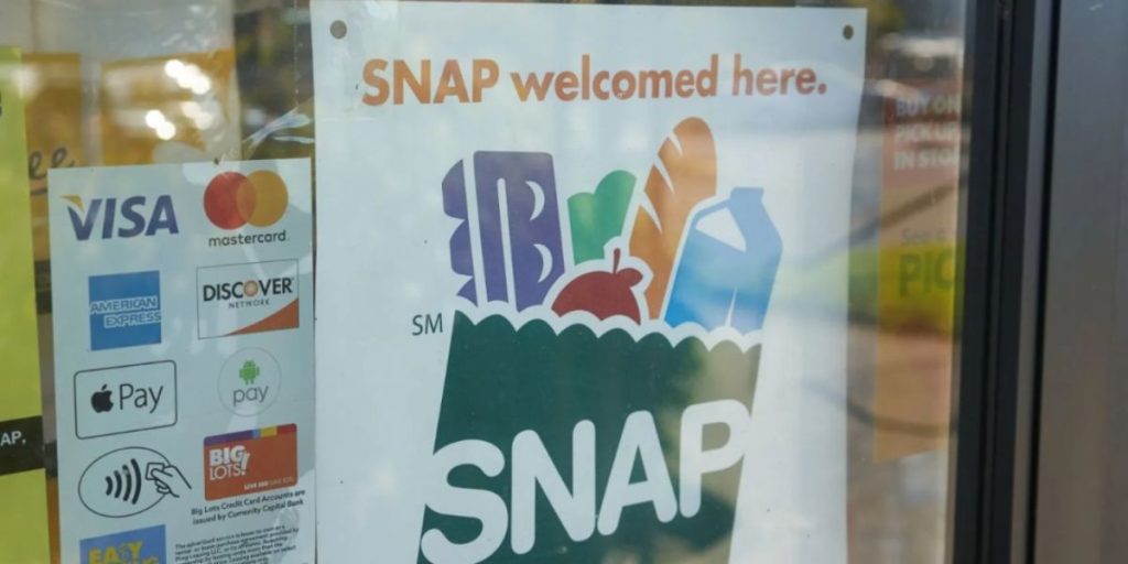 Big SNAP Changes in California for 2025 What You Need to Know to Get Food Stamp Payment (1)