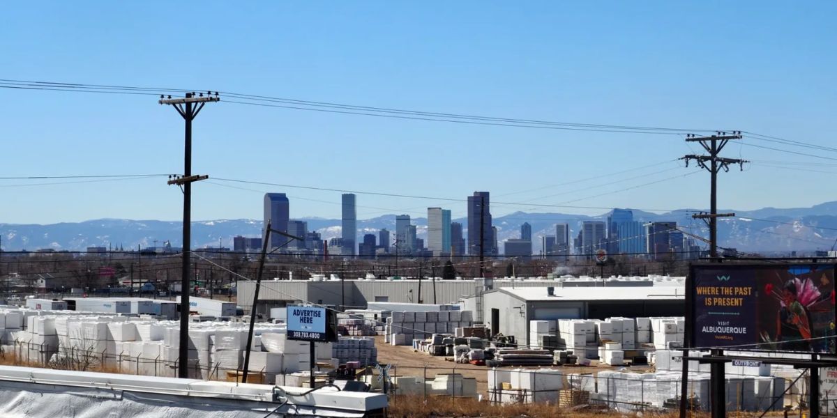 High Wind Warning for Colorado's Front Range Mountains Gusts Up to 80 MPH Expected