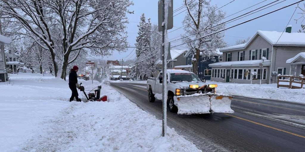 Lake Effect Snow Hits Western Pennsylvania Today, Bringing Chilly Weather