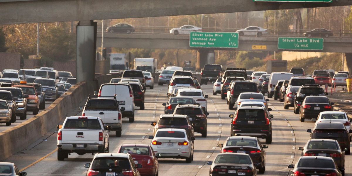 Mass Exodus from West Virginia State 5 Towns People Are Leaving Behind (1)