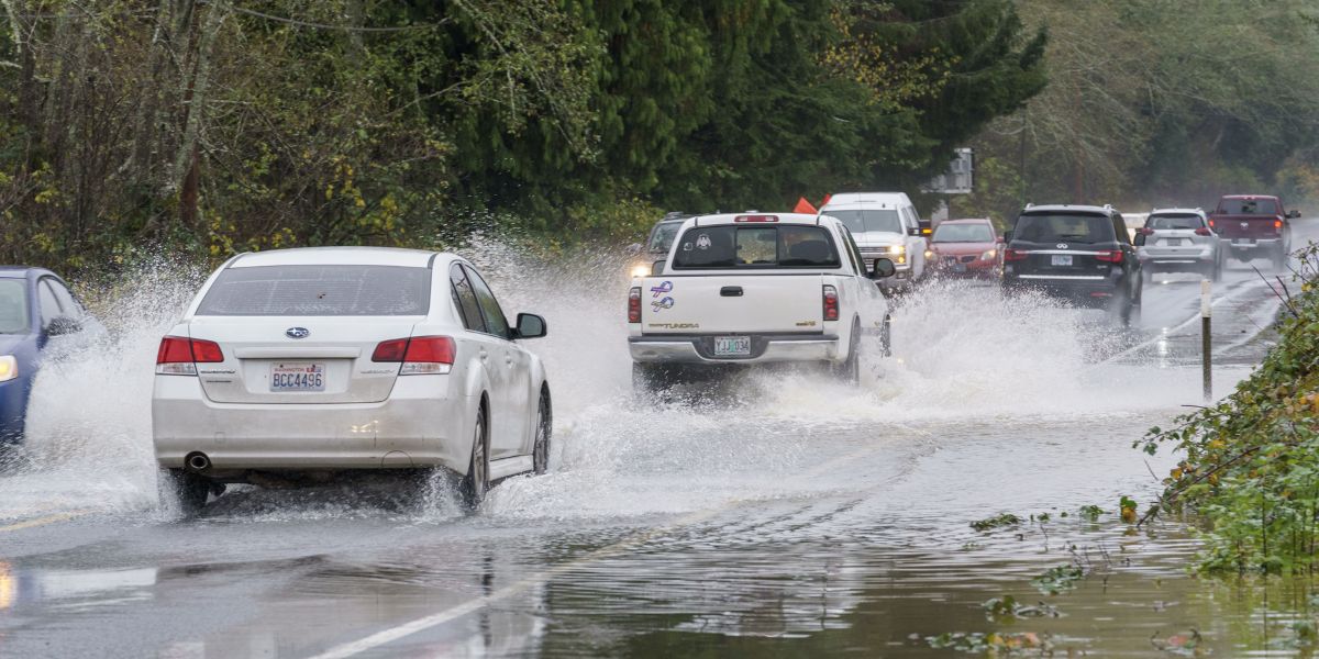 Oregon Weather Alert Heavy Rain Sparks Flood Warnings Through Sunday Night