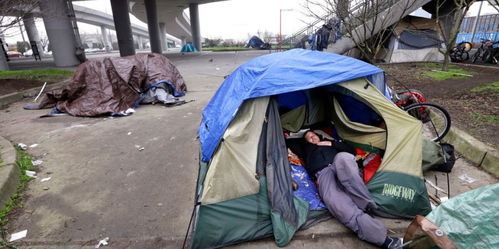 Seattle Homeless Tents Decline, But Regional Homelessness Still on the Rise (1)