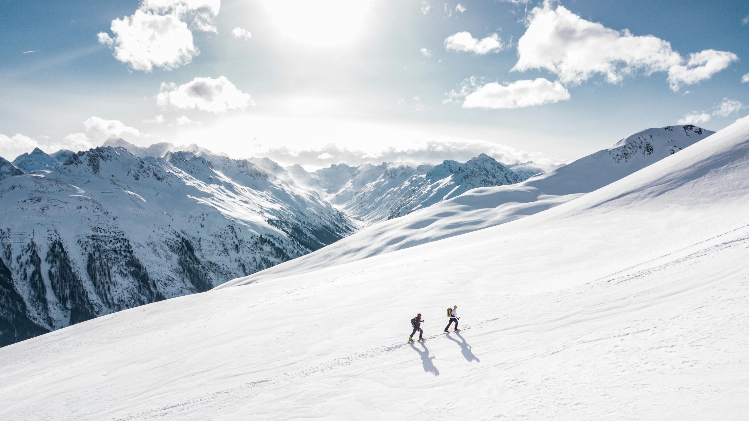 Up to 2 Feet of Snow This Weekend