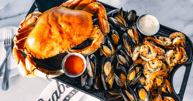 The Dungeness Crab At This Seafood Shack In California Is So Good, You’ll Dream About It For Weeks