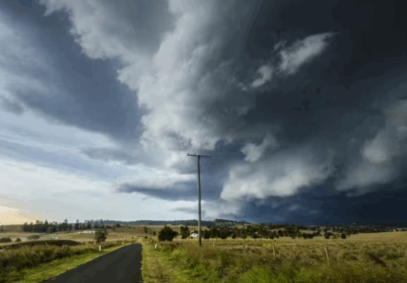 Prepare Now: Risk of Strong, Severe Storms as Widespread Rain Sweeps Across Regions